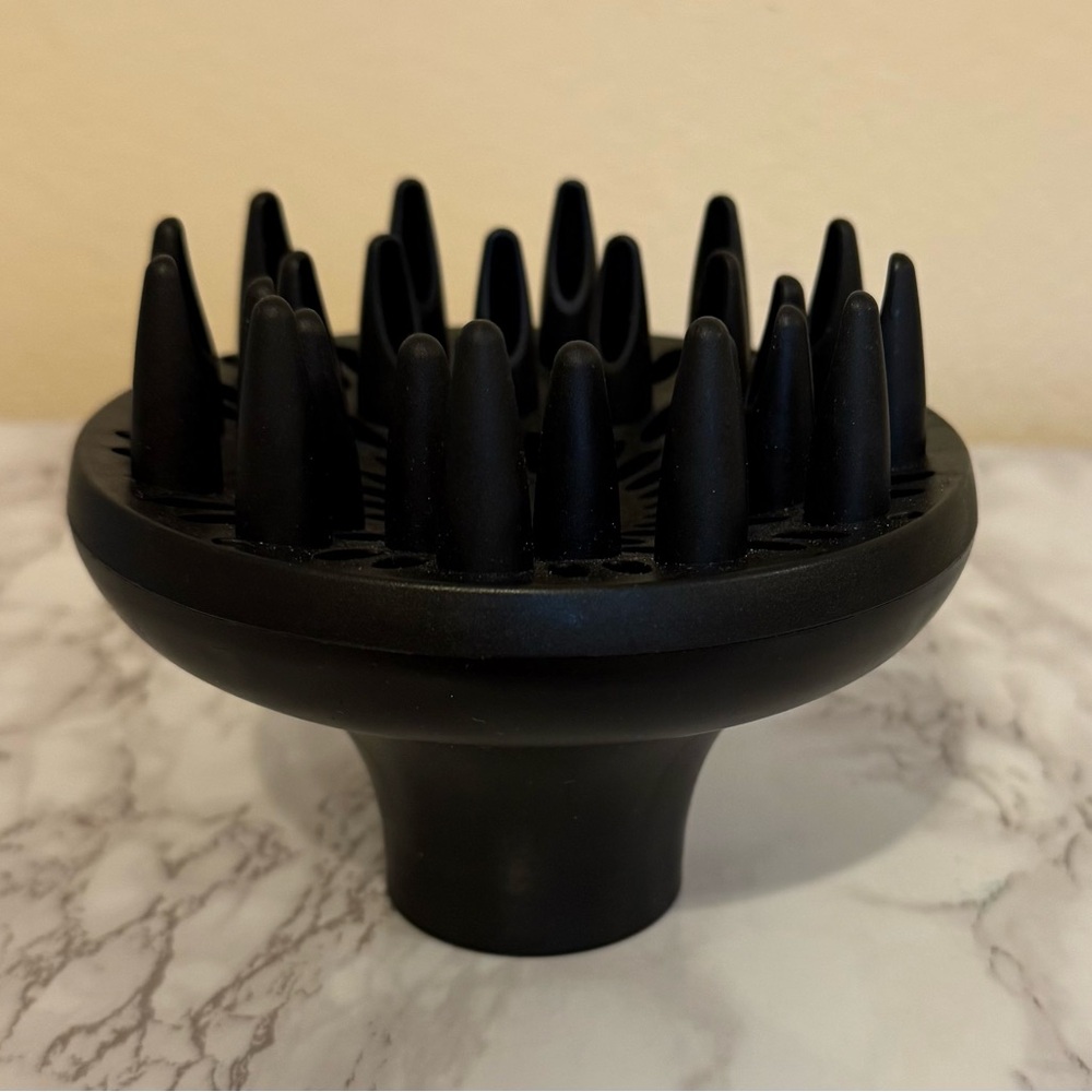 Black Hair Diffuser Attachment